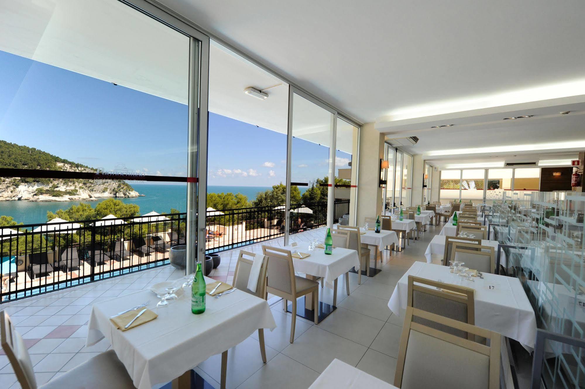 Pugnochiuso Resort - Hotel Del Faro Εξωτερικό φωτογραφία